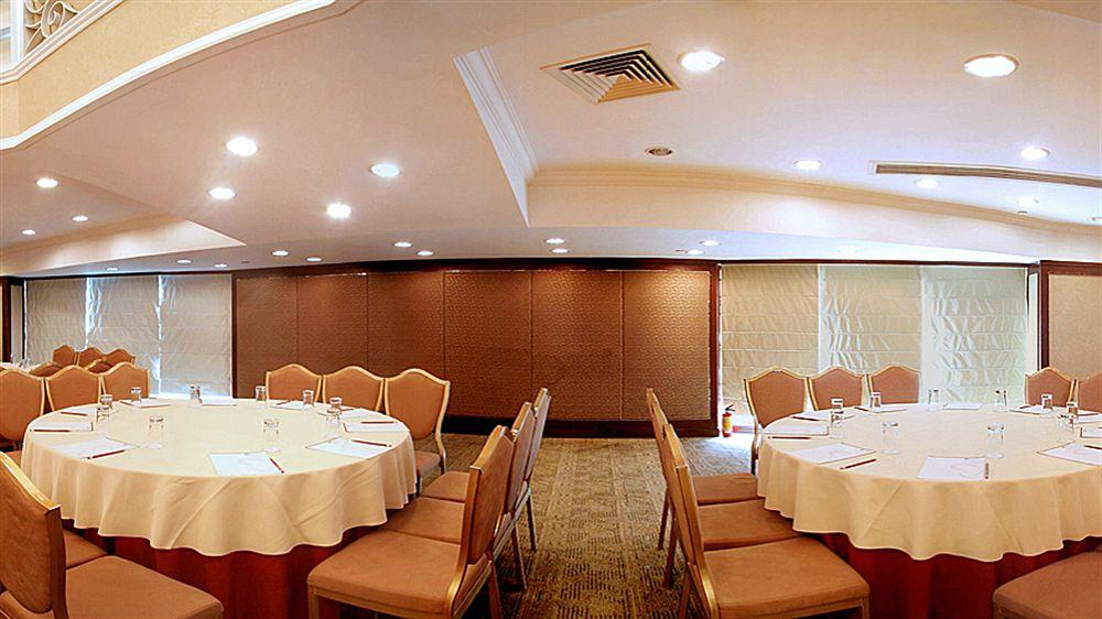 Rosedale Hotel & Suites Guangzhou - Free Shuttle Bus To Canton Fair Exterior photo