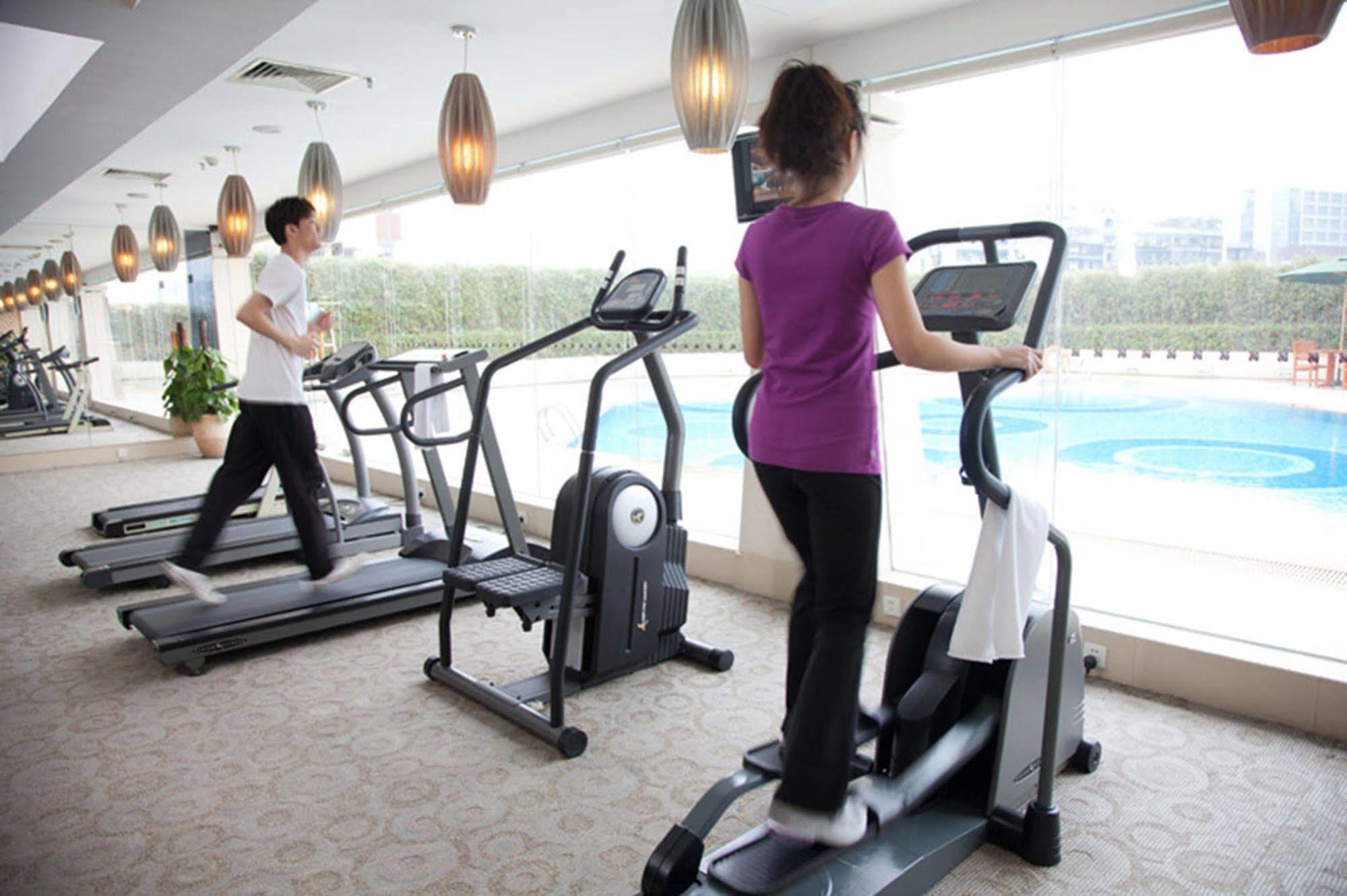 Rosedale Hotel & Suites Guangzhou - Free Shuttle Bus To Canton Fair Exterior photo